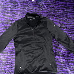 NWOT Nike Therma-fit women’s small